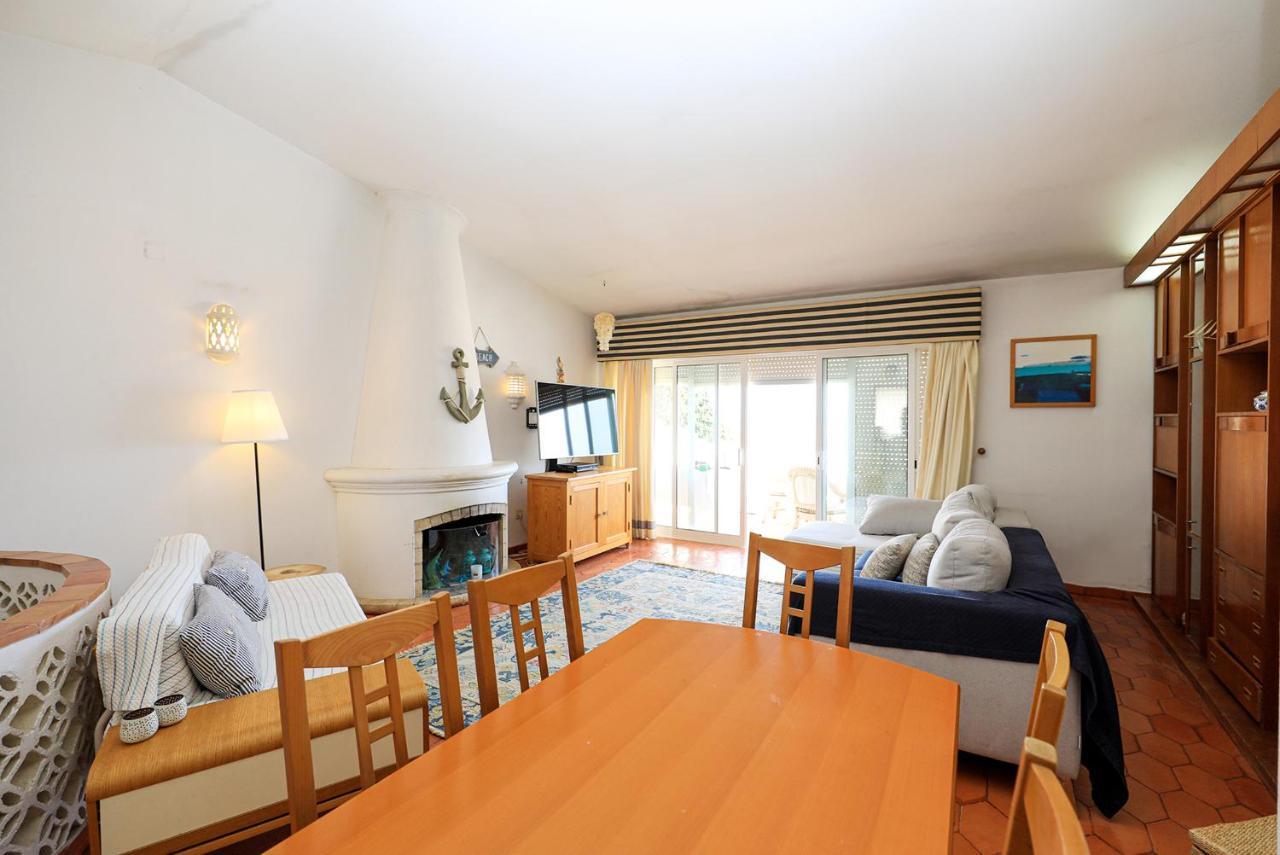 C22 - Beco Do Poco Beach Townhouse In Senhora da Luz 외부 사진