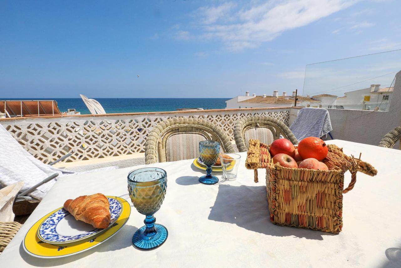 C22 - Beco Do Poco Beach Townhouse In Senhora da Luz 외부 사진