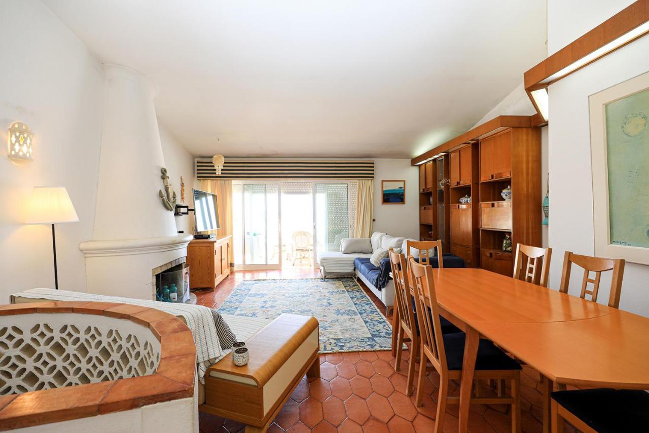 C22 - Beco Do Poco Beach Townhouse In Senhora da Luz 외부 사진