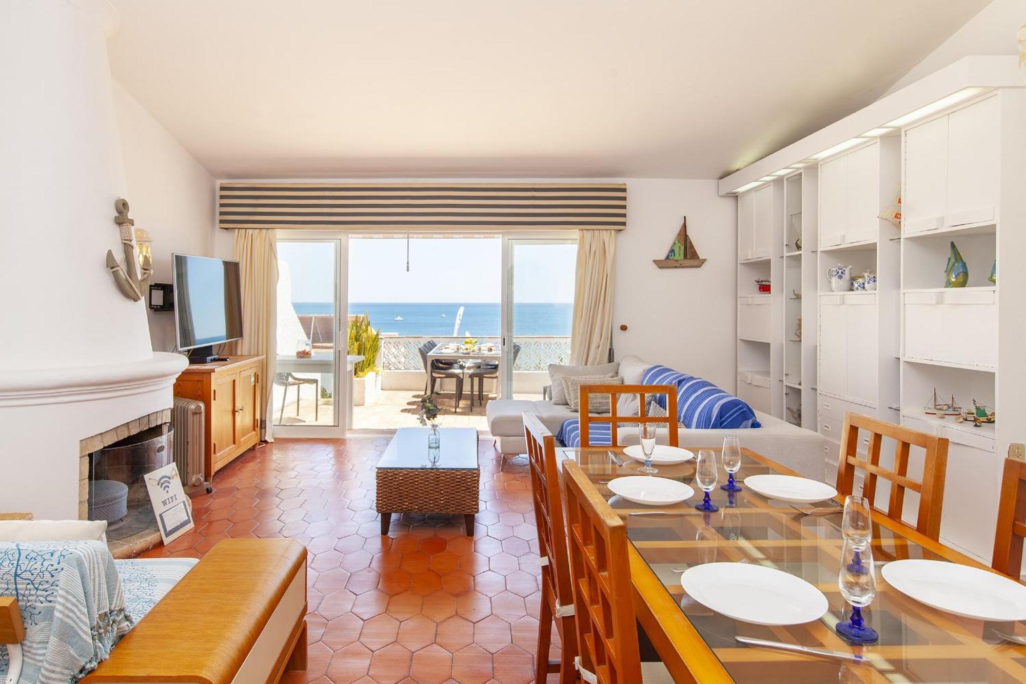 C22 - Beco Do Poco Beach Townhouse In Senhora da Luz 외부 사진