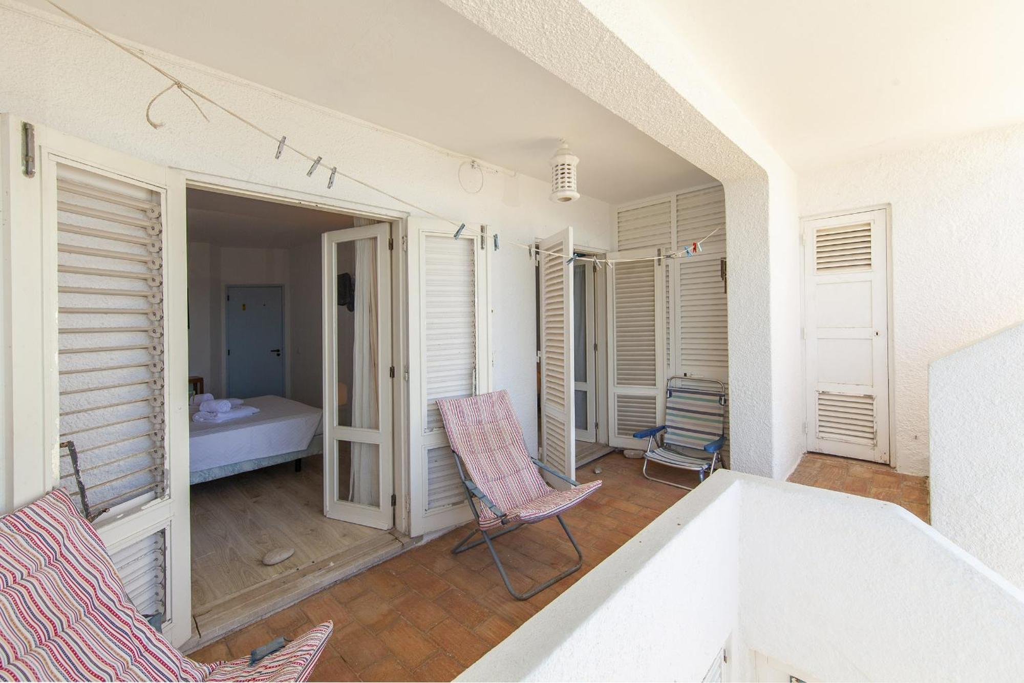 C22 - Beco Do Poco Beach Townhouse In Senhora da Luz 외부 사진