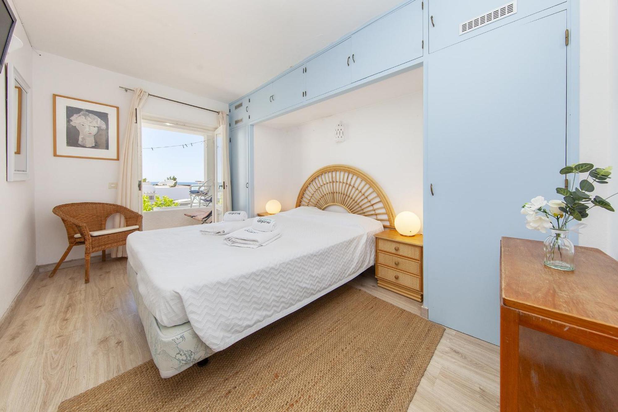 C22 - Beco Do Poco Beach Townhouse In Senhora da Luz 외부 사진