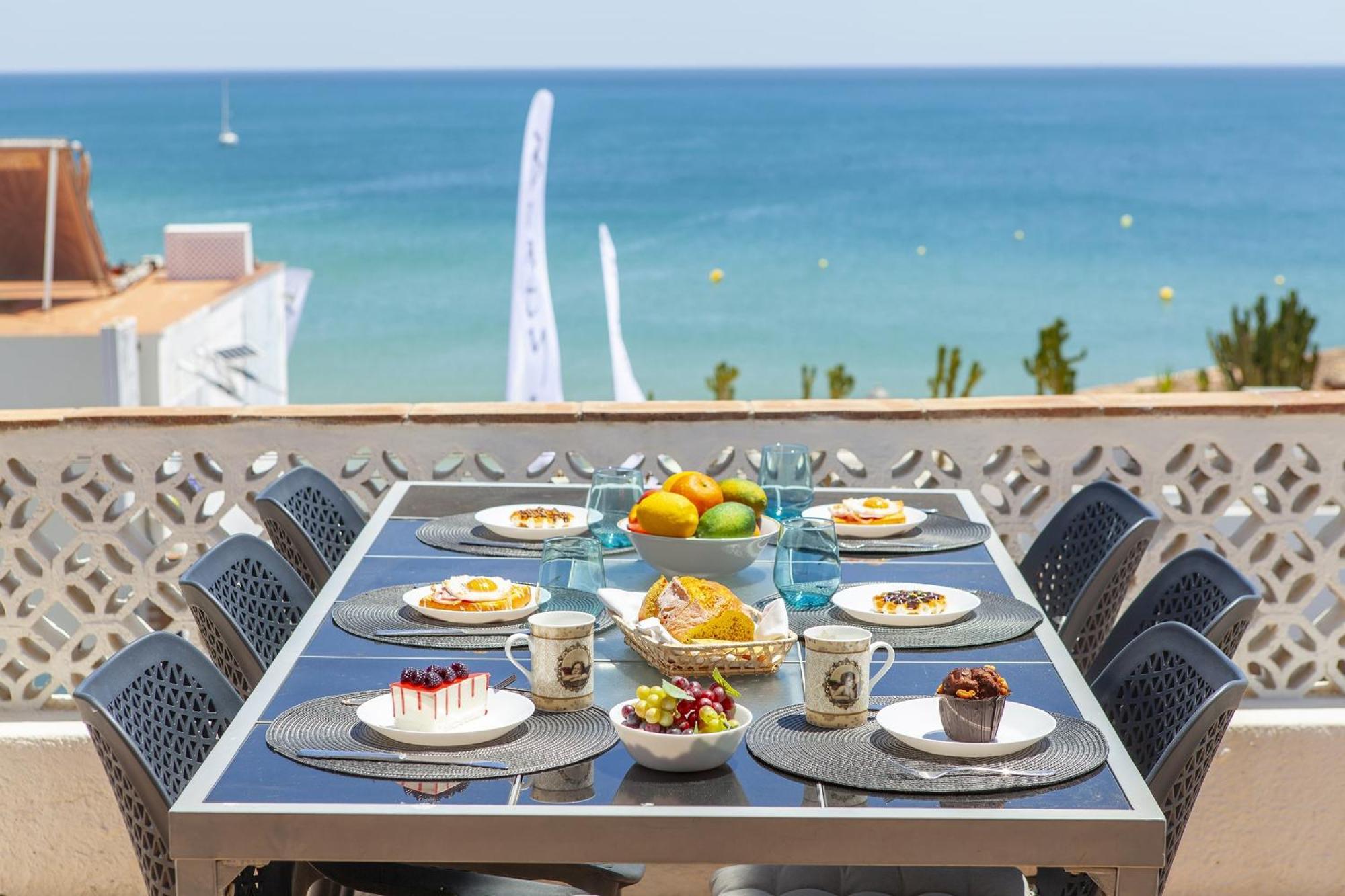 C22 - Beco Do Poco Beach Townhouse In Senhora da Luz 외부 사진