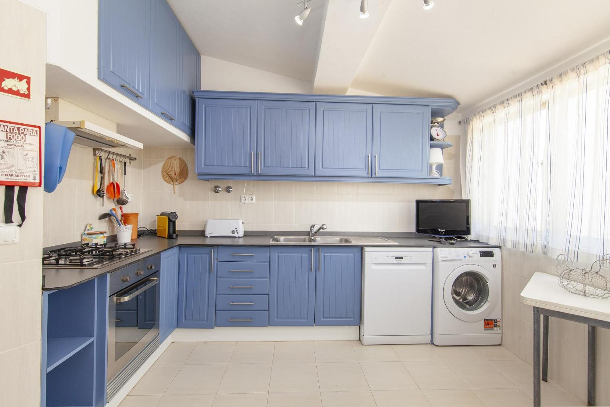 C22 - Beco Do Poco Beach Townhouse In Senhora da Luz 외부 사진